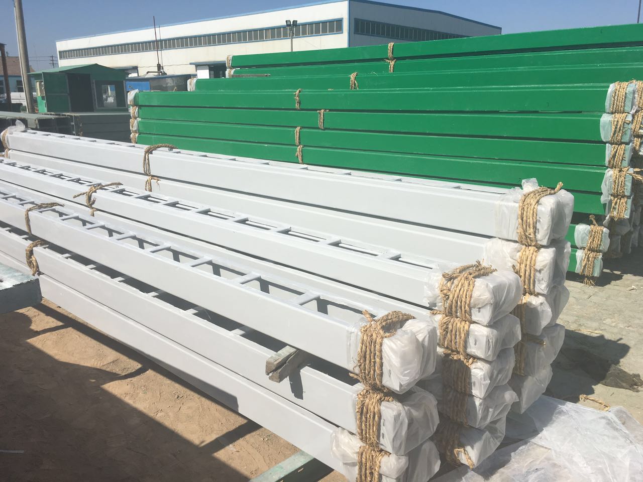 複合環氧樹脂電纜橋架